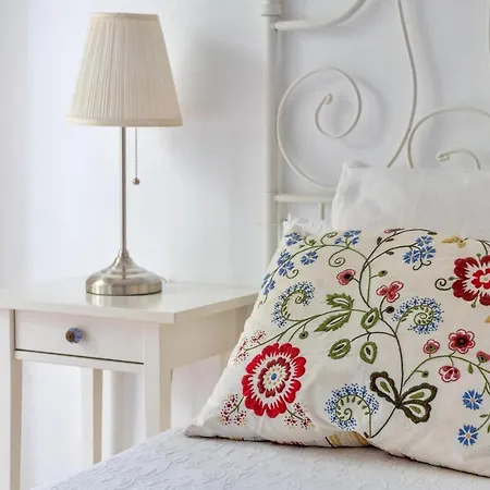 Claveles Apartment *